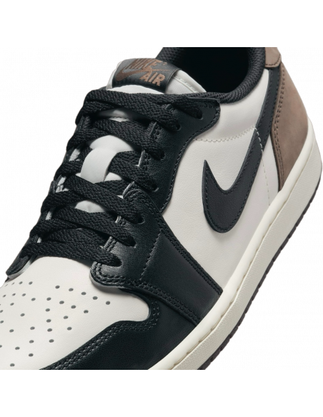 Jordan 1 Retro Low OG Mocha